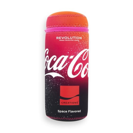 

Косметолог Makeup Revolution x Coca Cola
