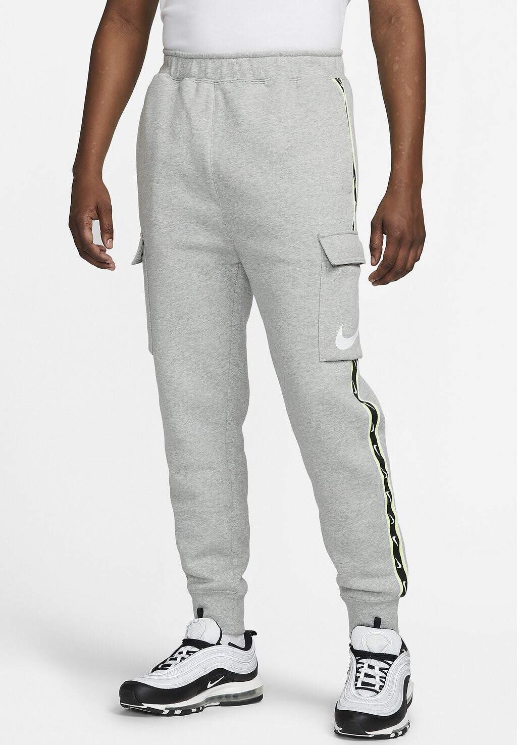 

Спортивные брюки M NSW REPEAT SW FLC CARGO PAN Nike, темно-серый вереск белый