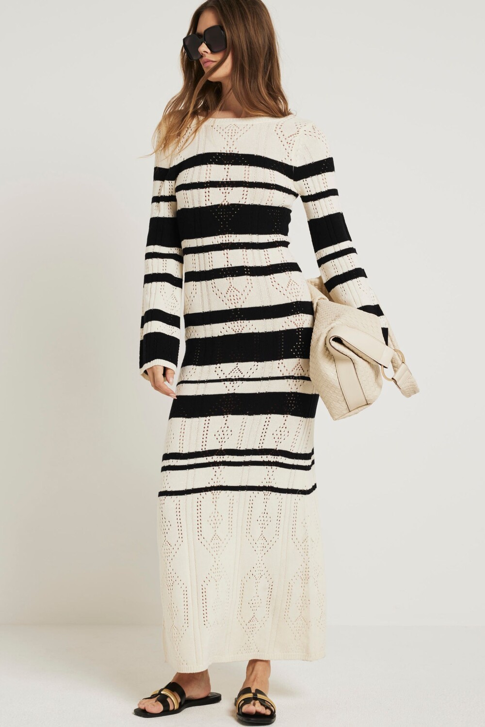 

Трикотажное платье макси в полоску River Island, бежевый
