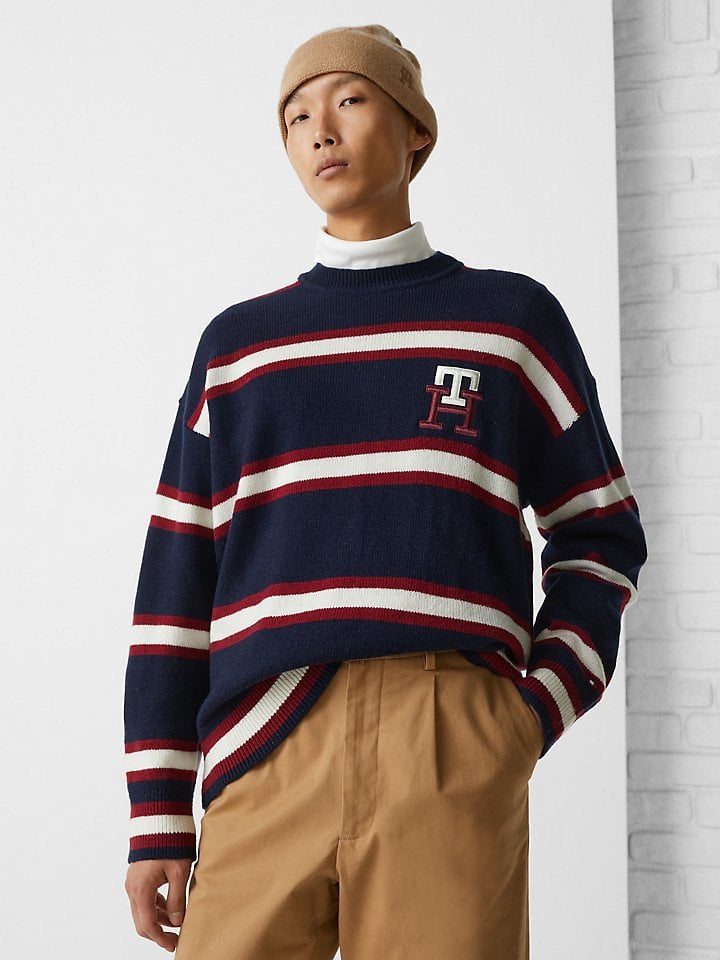 

Шерстяной свитер в полоску с монограммой Tommy Hilfiger