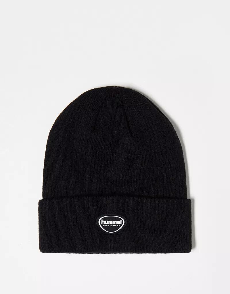 

Черная вязаная шапка унисекс Hummel