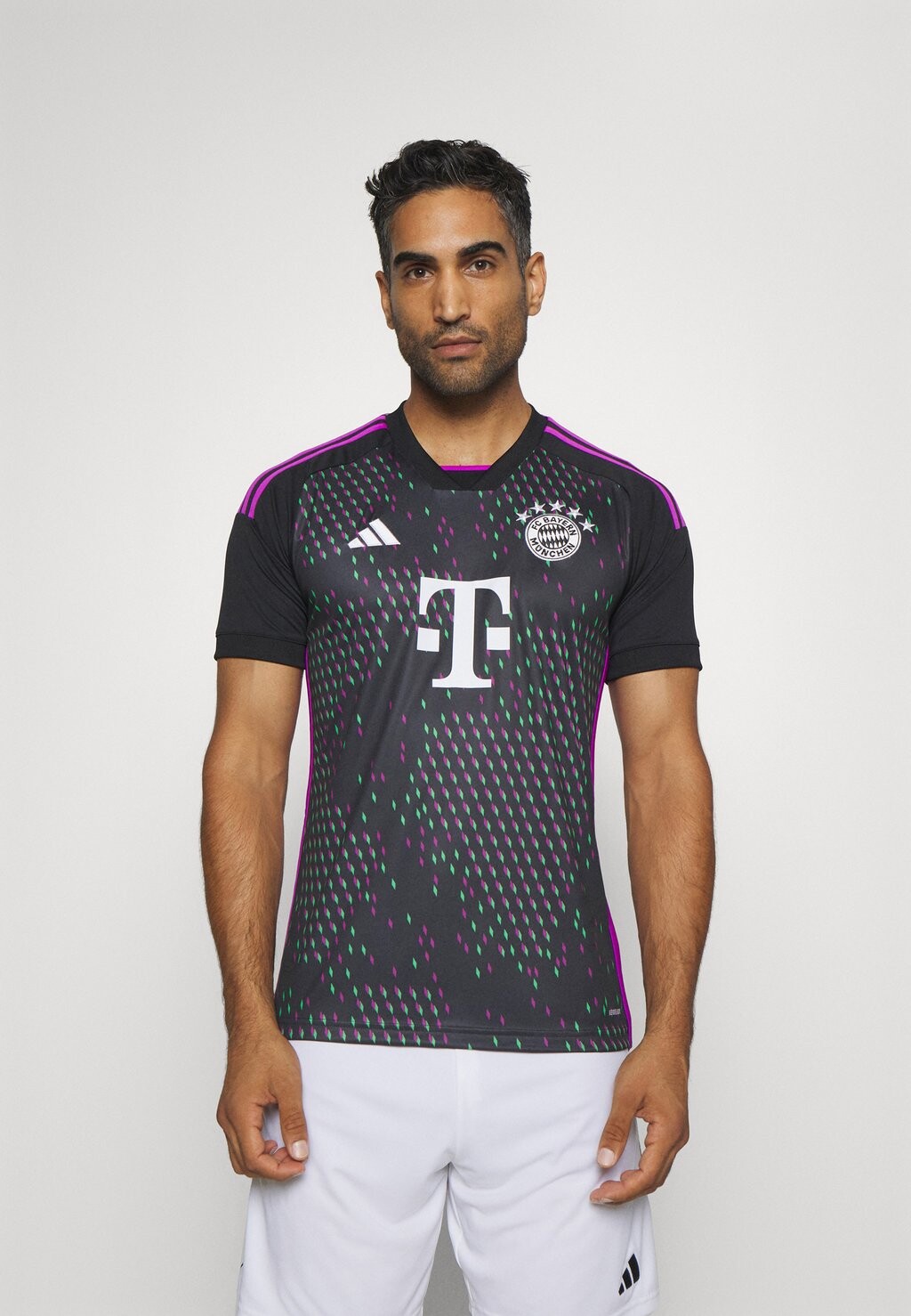 

Футболка Bayern München All Adidas, черный