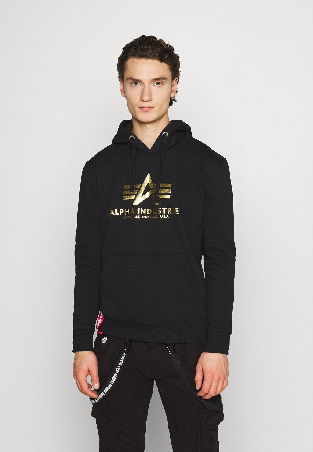 

Толстовка с капюшоном Alpha Industries