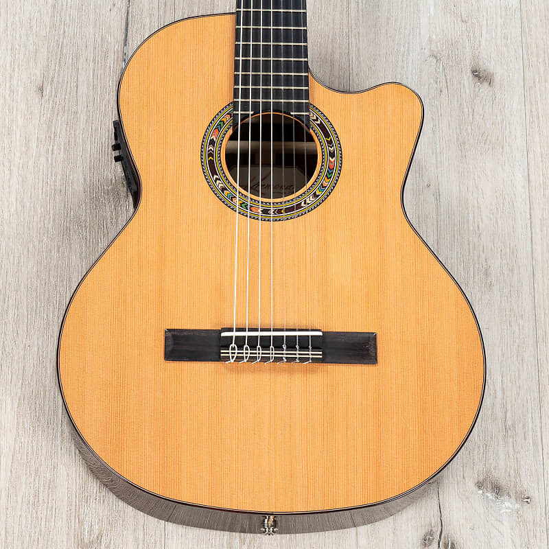 

Акустическая гитара Kremona Fiesta F65CW-7S 7-String Classical Acoustic-Electric Guitar, Ebony Fretboard, Red Cedar Top