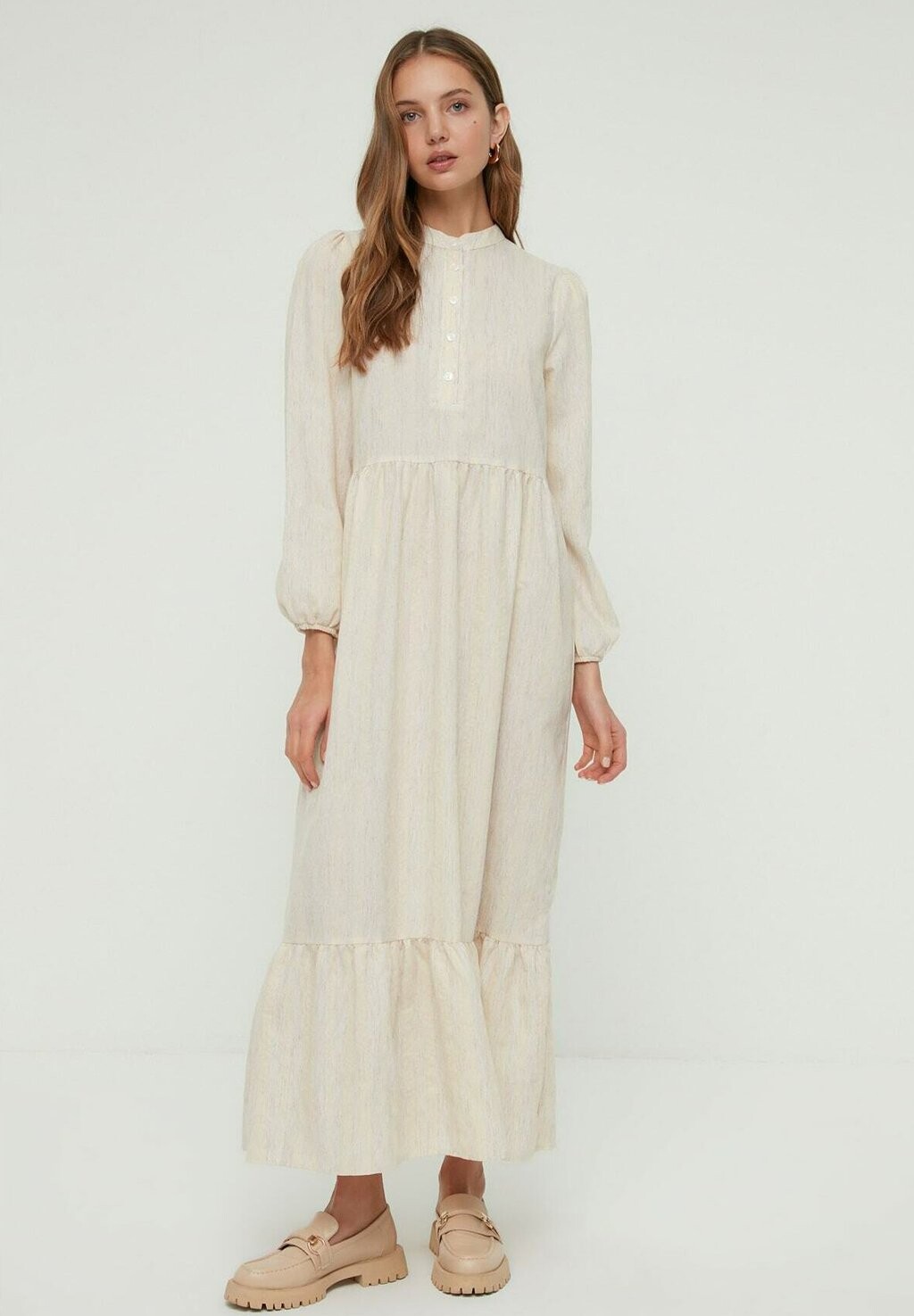 

Длинное платье Trendyol Modest, бежевый