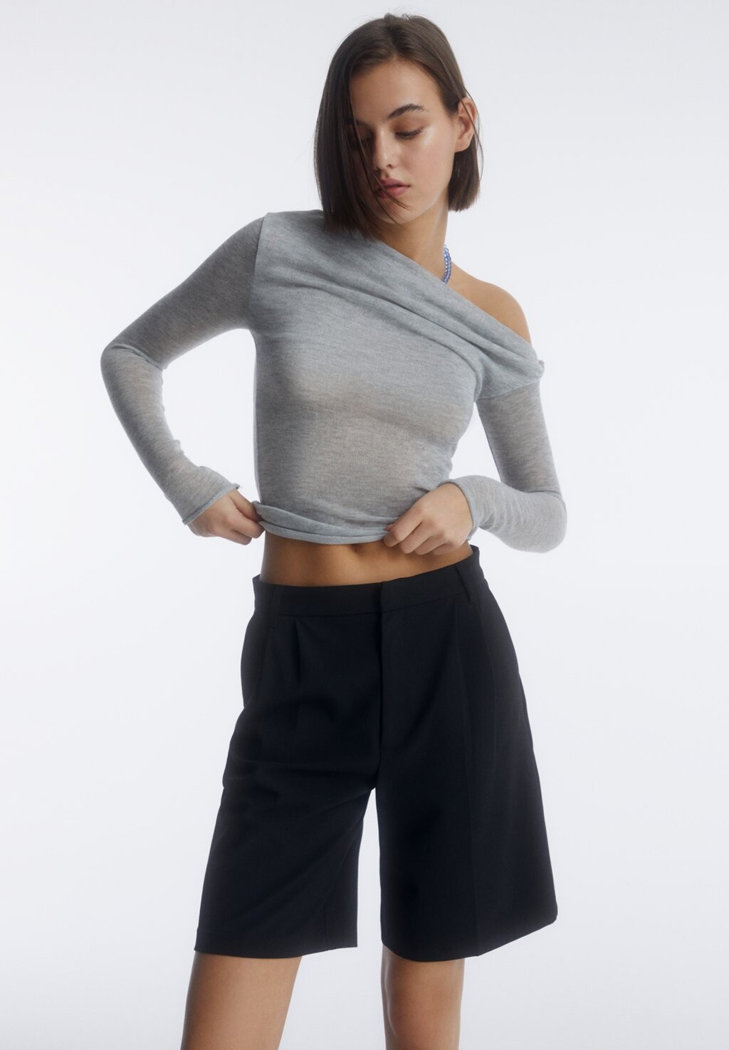 

Шорты DARTED PULL&BEAR, цвет black