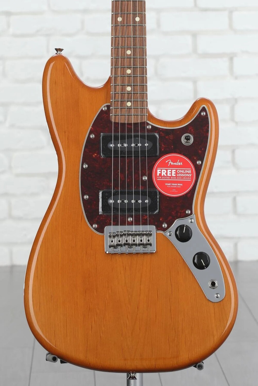 

Fender Player Mustang 90 — натуральный возраст