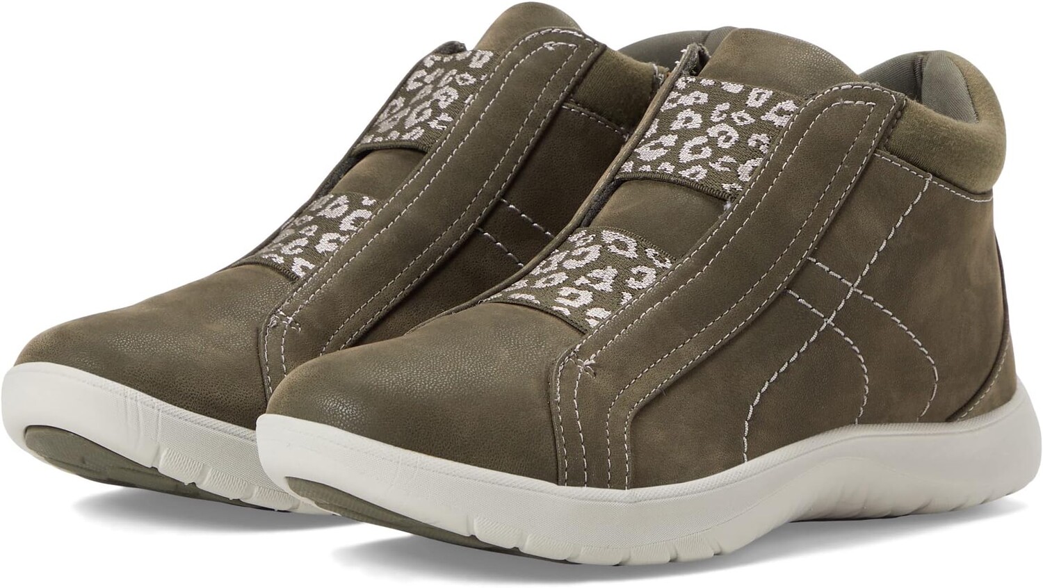 

Кроссовки Adella Bend Clarks, цвет Dark Olive Textile