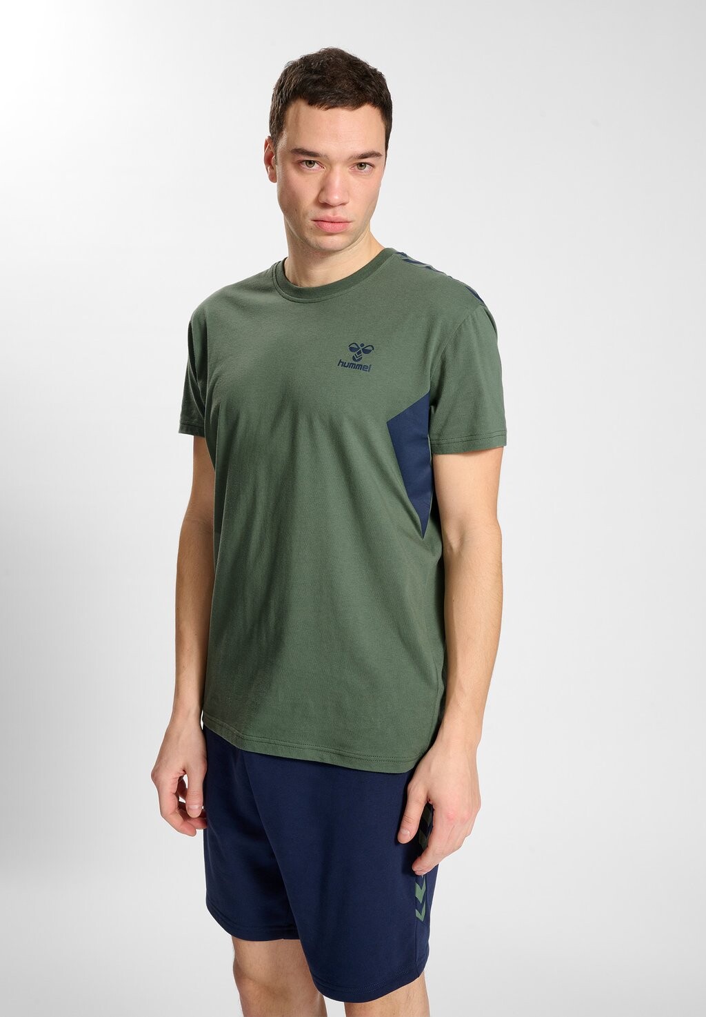

Рубашка с принтом Hummel