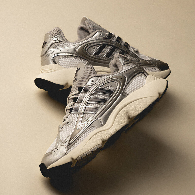 

Кроссовки Ozmillen Adidas, белый