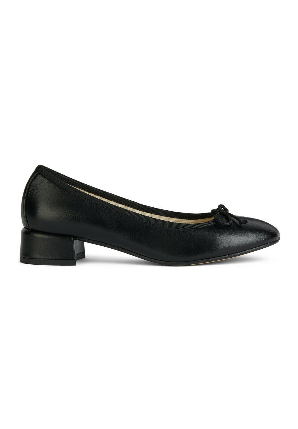 

Балетки классические D FLORETIA Geox, цвет black