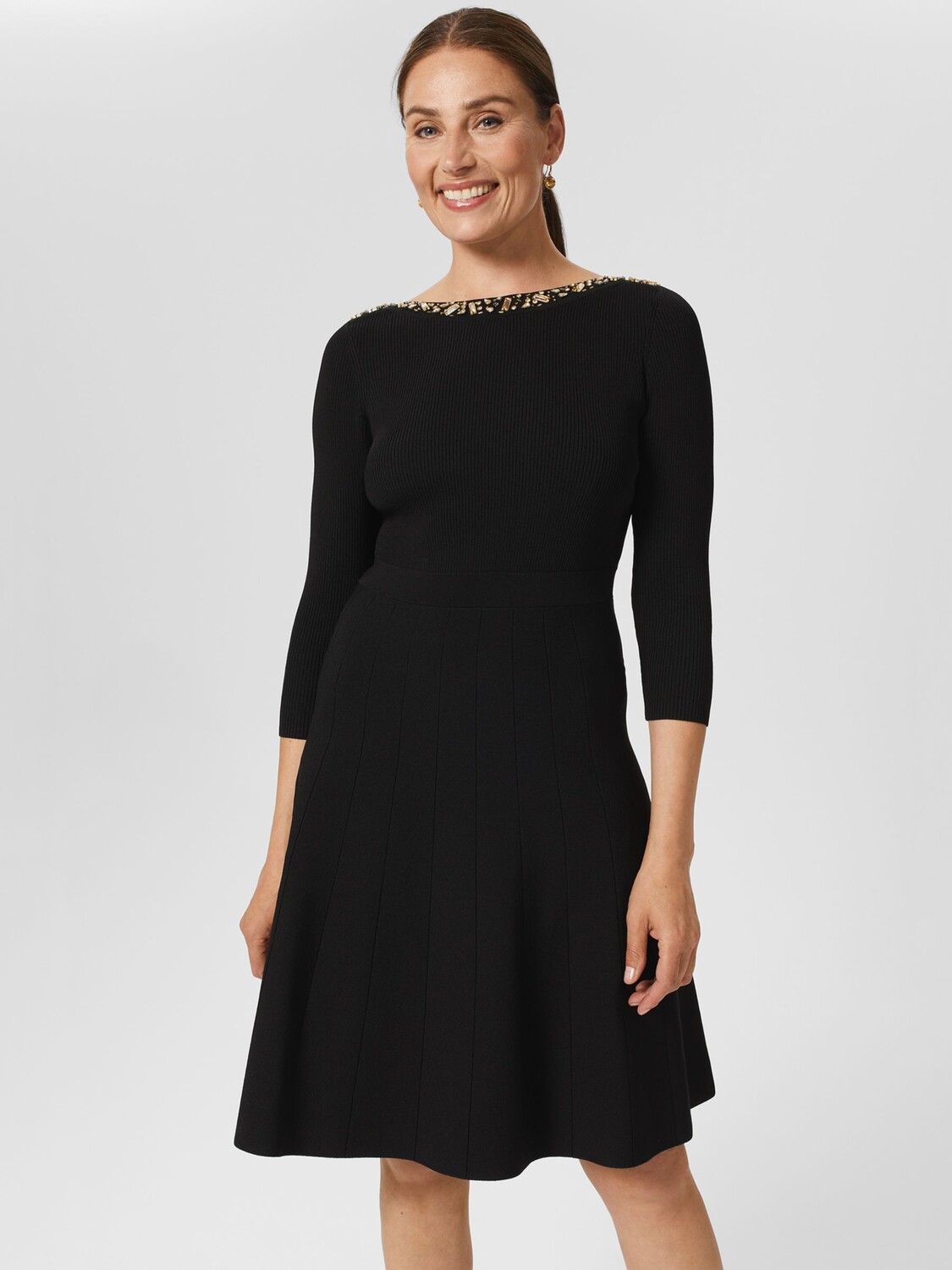 

Трикотажное расклешенное платье Hobbs Emily, черное, Черный