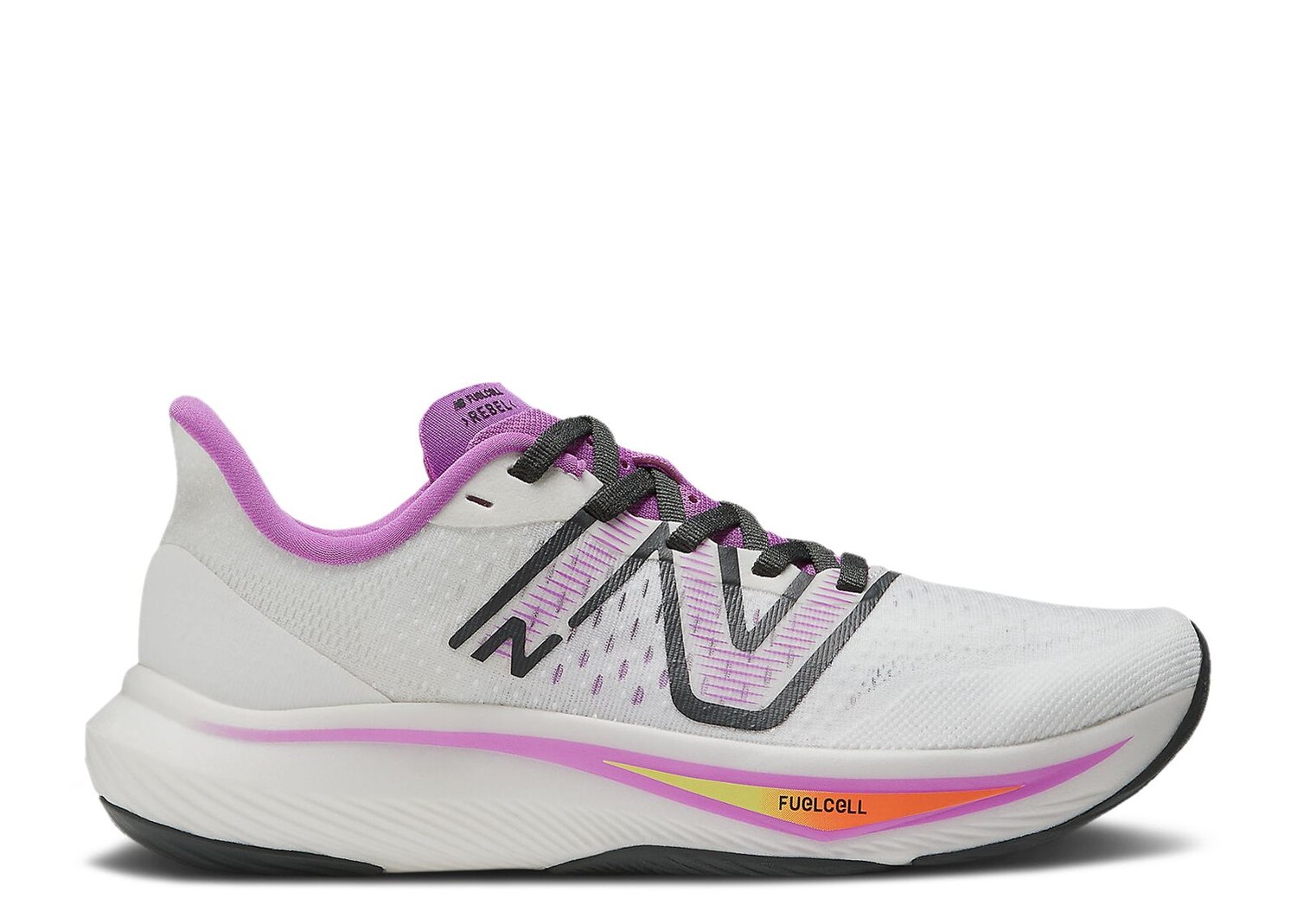 

Кроссовки New Balance Wmns Fuelcell Rebel V3 'White Cosmic Rose', белый