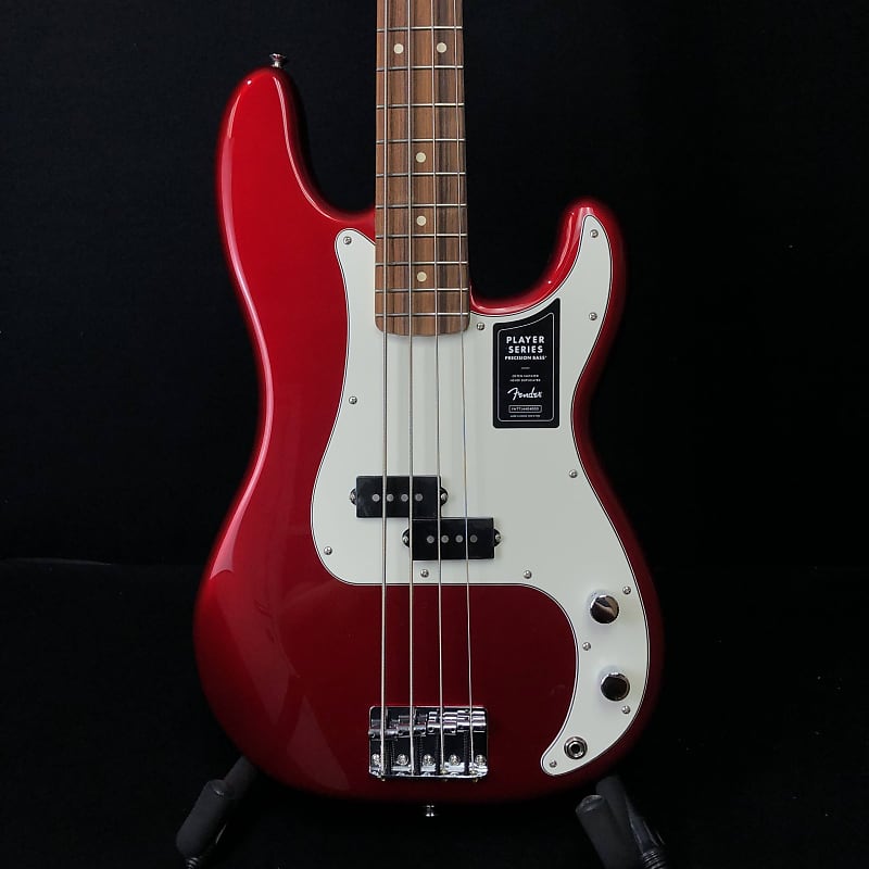 Басс гитара Fender Player P Bass Candy Apple Red