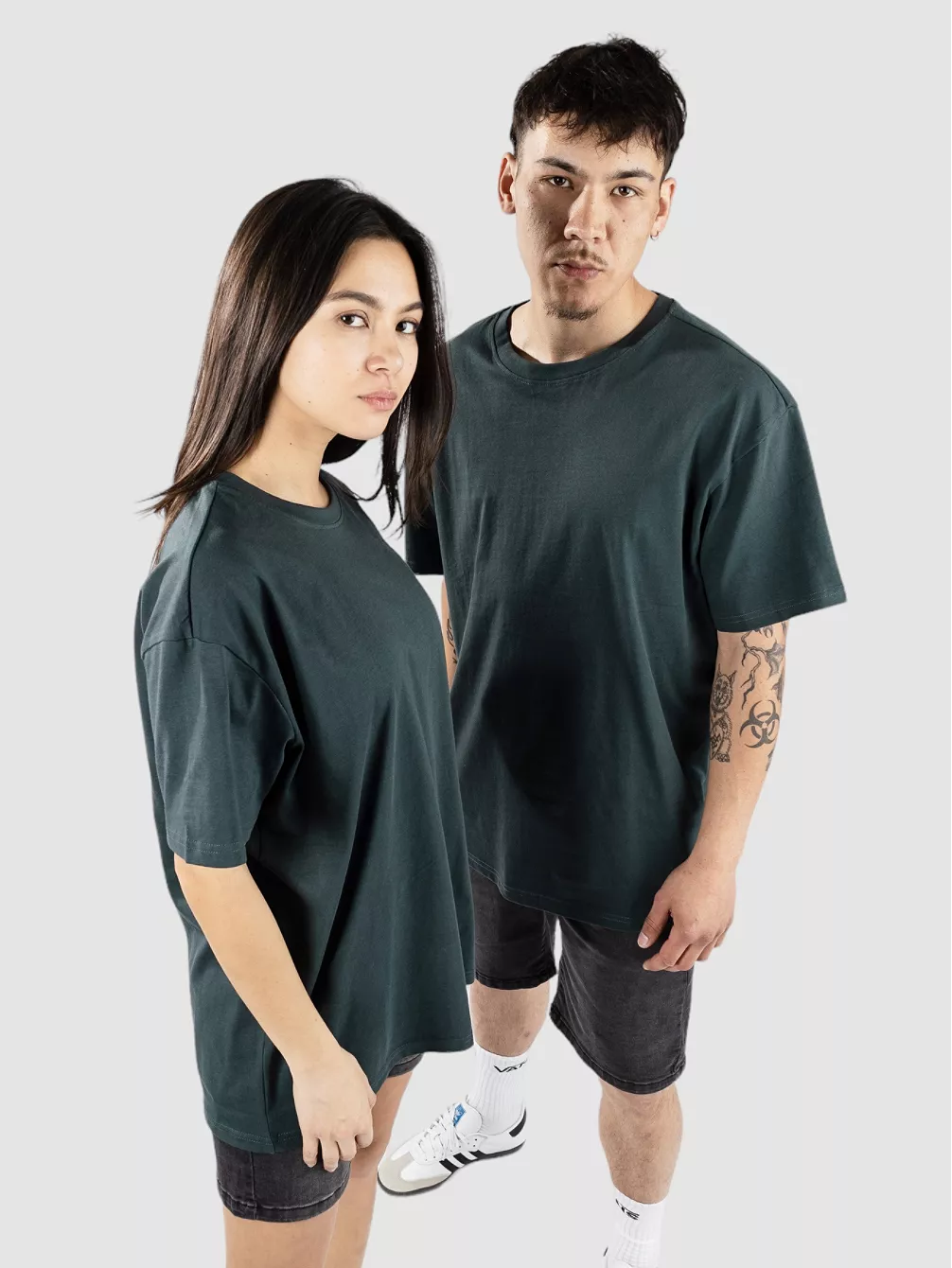 

Тяжелая футболка оверсайз Urban Classics, зеленый