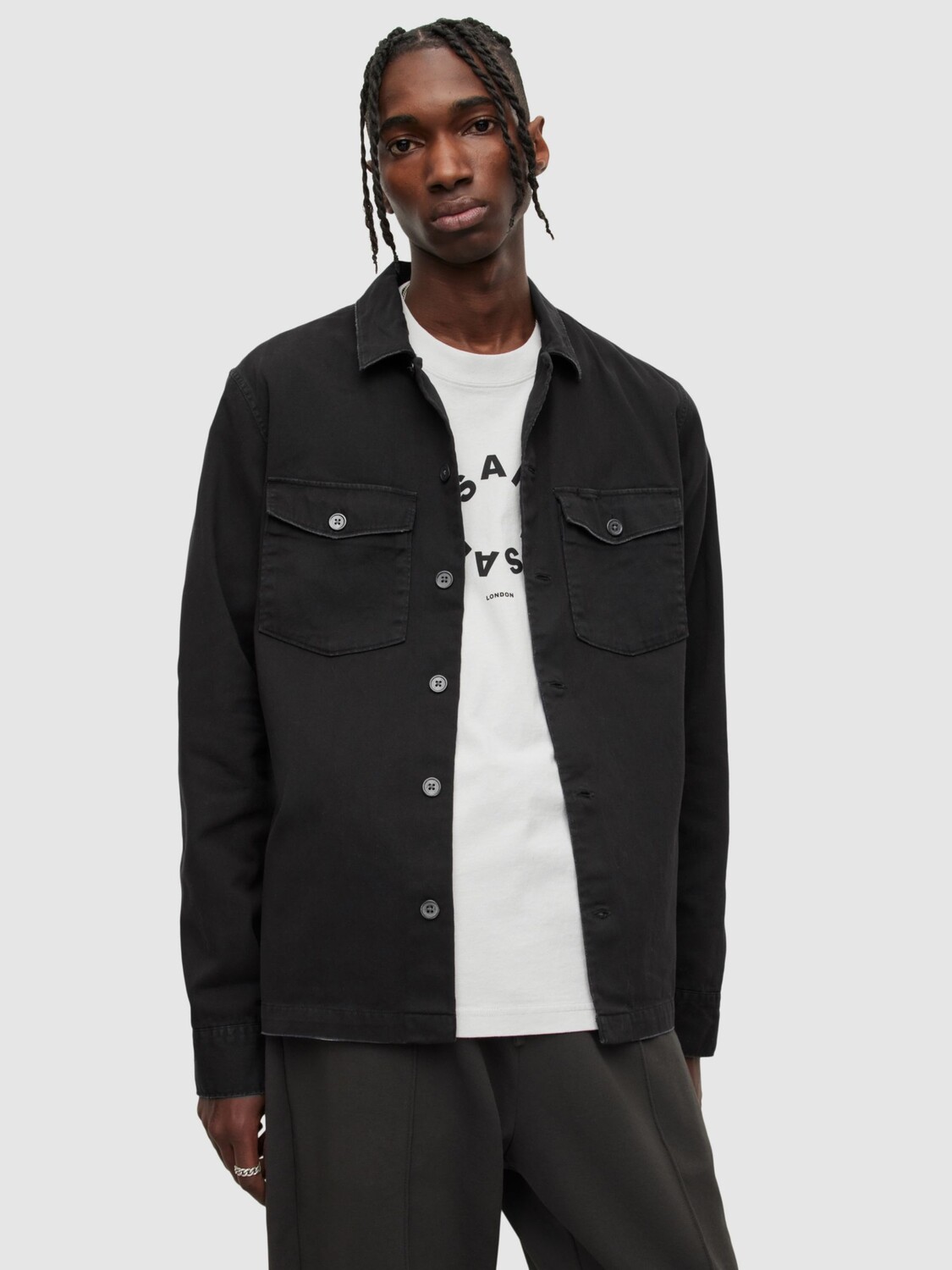 

Рубашка в стиле милитари AllSaints Spotter Slim Fit, черная