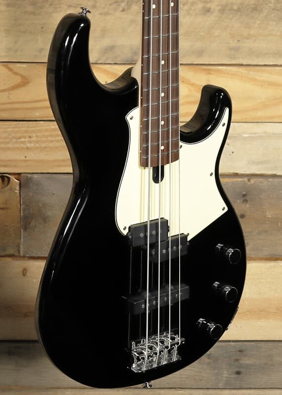 

Басс гитара Yamaha BB434 Electric Bass Guitar Black