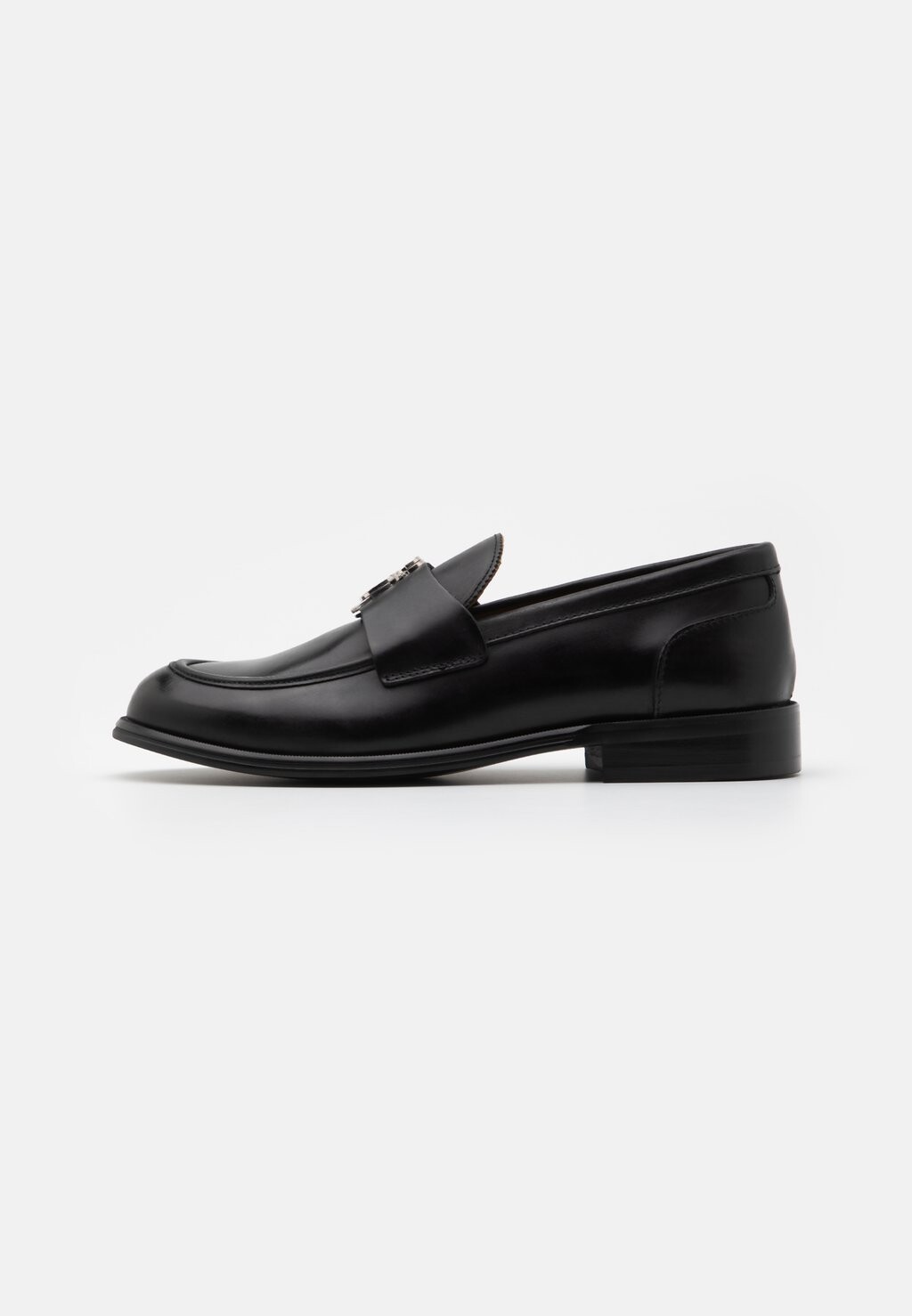 

Элегантные лоферы Lanford Steve Madden, черный