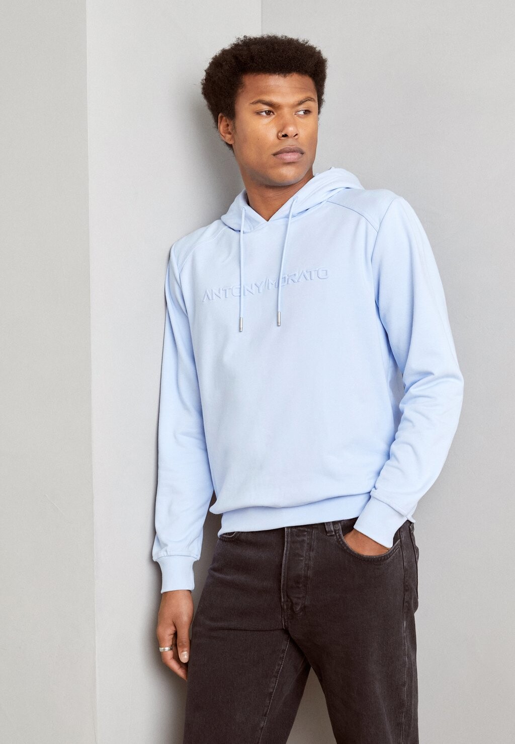 Толстовка HOODIE REGULAR FIT WITH EMBROIDERED LOGO Antony Morato, цвет sky blue толстовка with logo antony morato черный