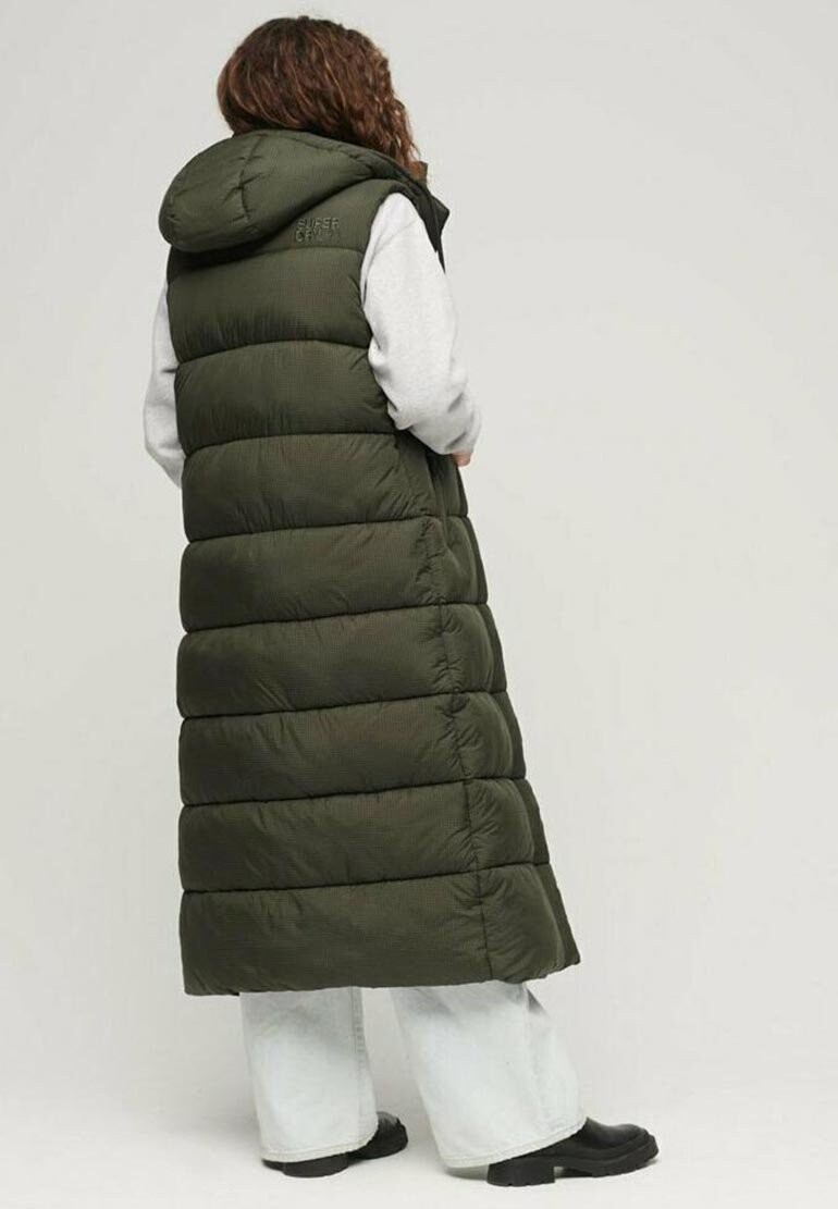 

Жилет Superdry ДЛИННЫЙ ЖИЛЕТ ИЗ РИПСТОПА С КАПЮШОНОМ, цвет khaki grid