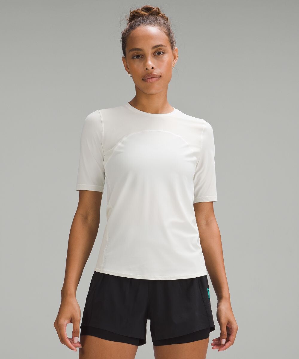 

Футболка Lululemon, белый