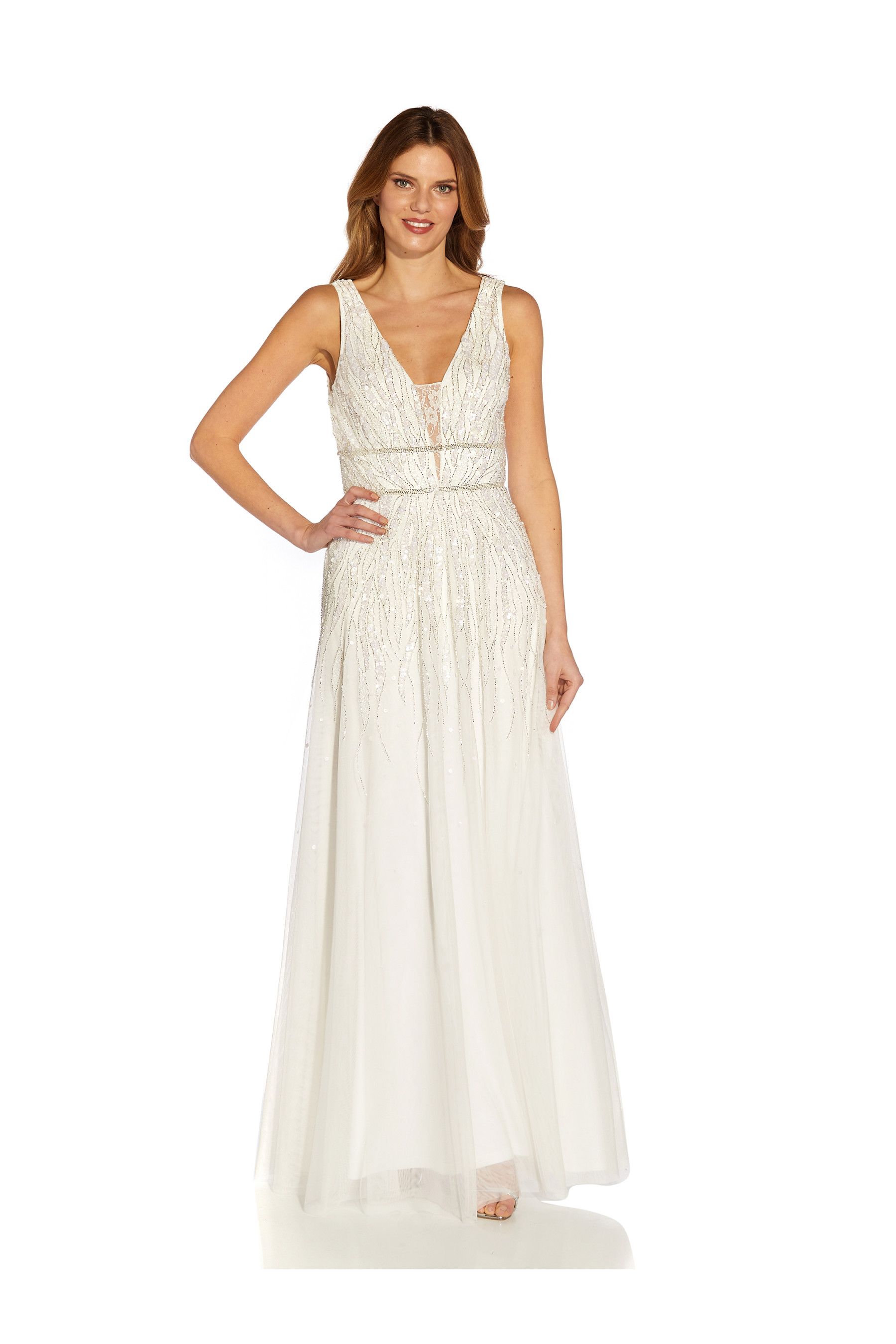 цена Белое шифоновое платье с вышивкой бисером Adrianna Papell, белый