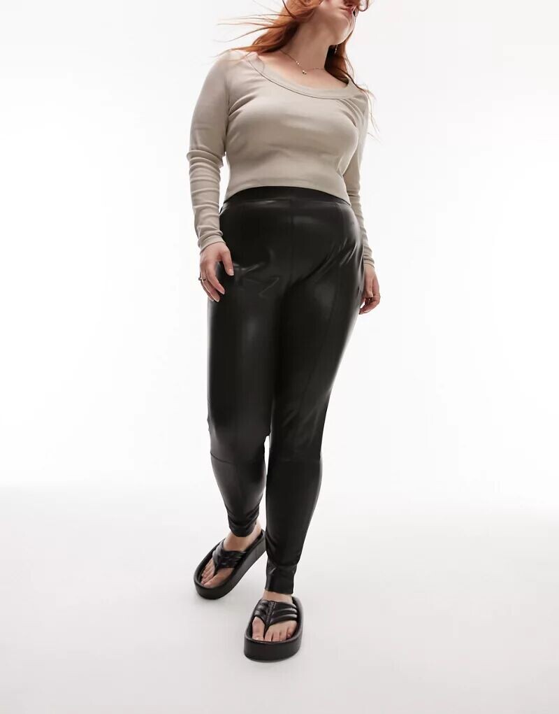 

Черные брюки скинни из искусственной кожи Topshop Curve