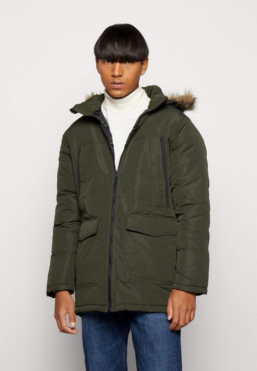 

Зимняя куртка Jack & Jones