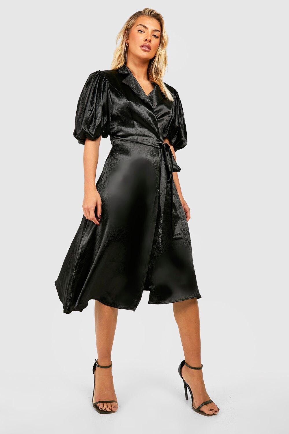 

Атласное платье миди с рукавами и запахом Boohoo, черный