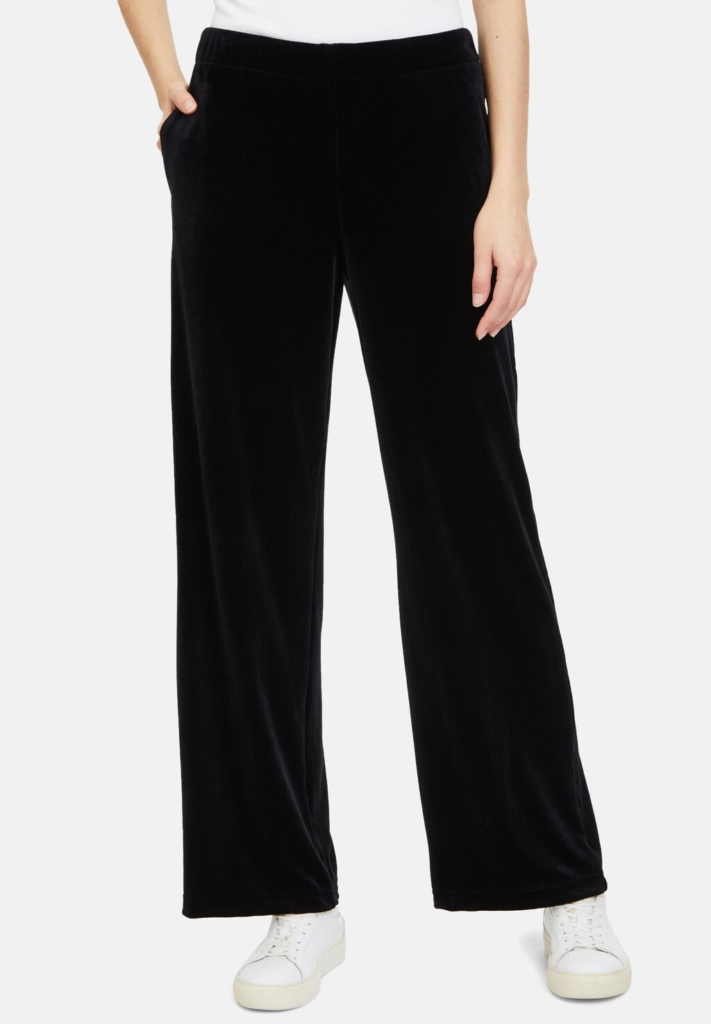 

Брюки STRETCH MIT GUMMIZUG Betty & Co, цвет schwarz