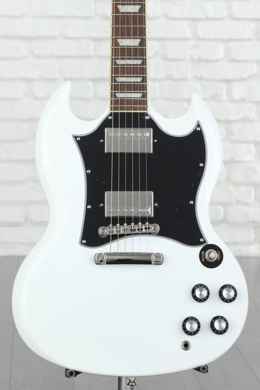 

Электрогитара Epiphone SG Standard — альпийский белый