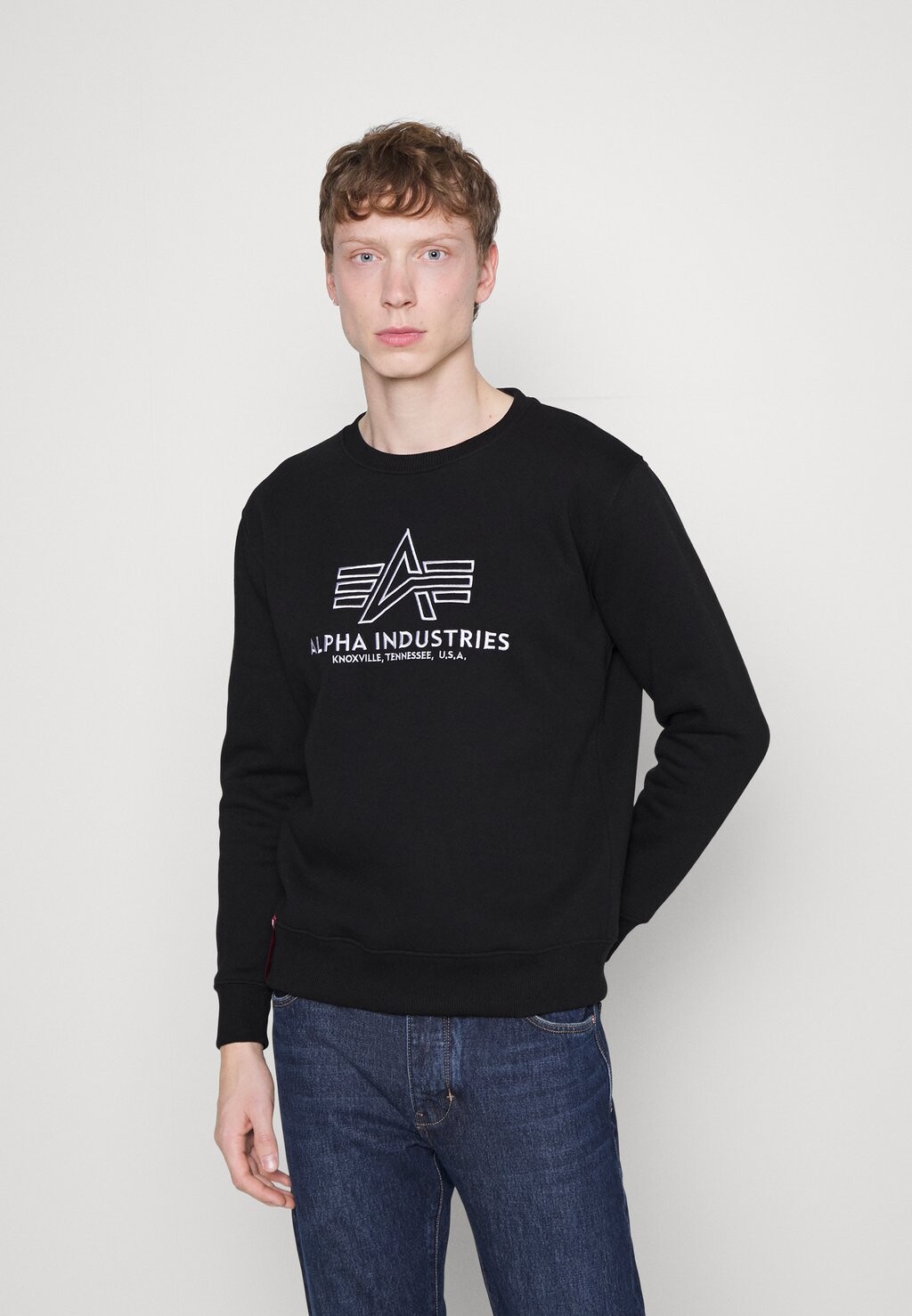 

Толстовка Alpha Industries, черно-белый