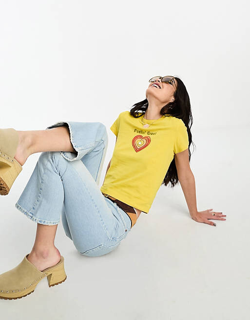 

Желтая футболка с великолепным рисунком в стиле 70-х годов ASOS DESIGN, Желтый