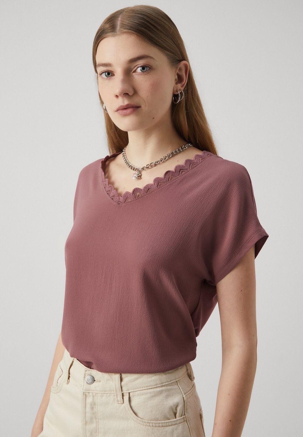 

Футболка с принтом Onltani V Neck ONLY, розово-коричневая