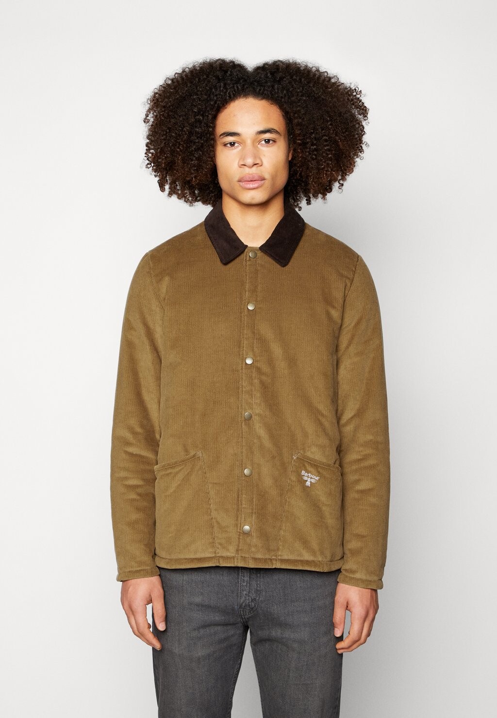 

Легкая куртка Barbour