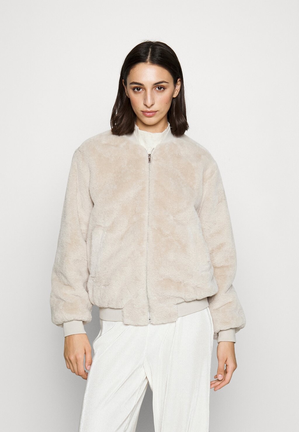 

Куртка-бомбер VMSONJAMIE SHORT JACKET Vero Moda, бежевый