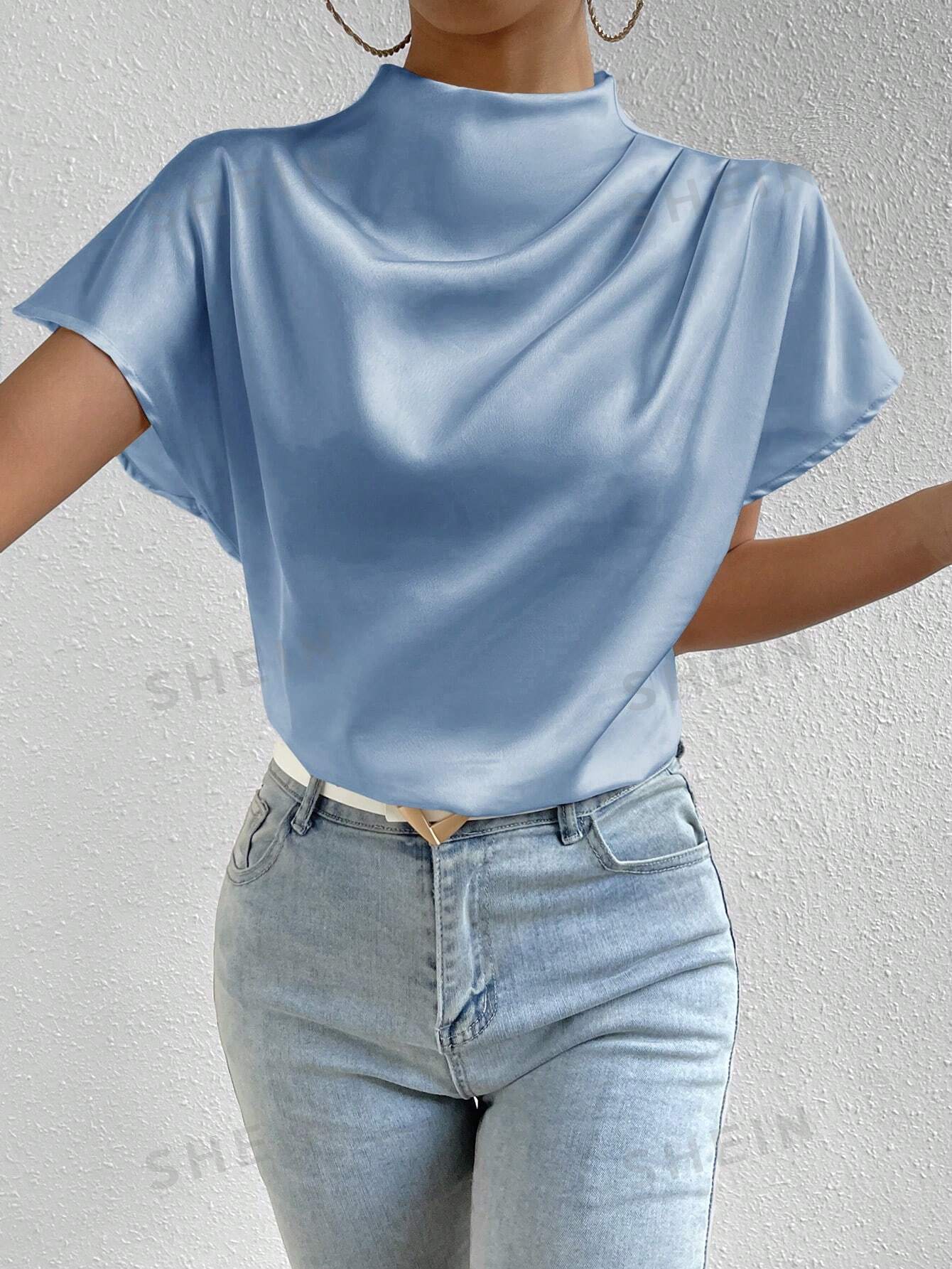 цена SHEIN Frenchy однотонная повседневная рубашка с круглым вырезом и рукавами «летучая мышь», голубые