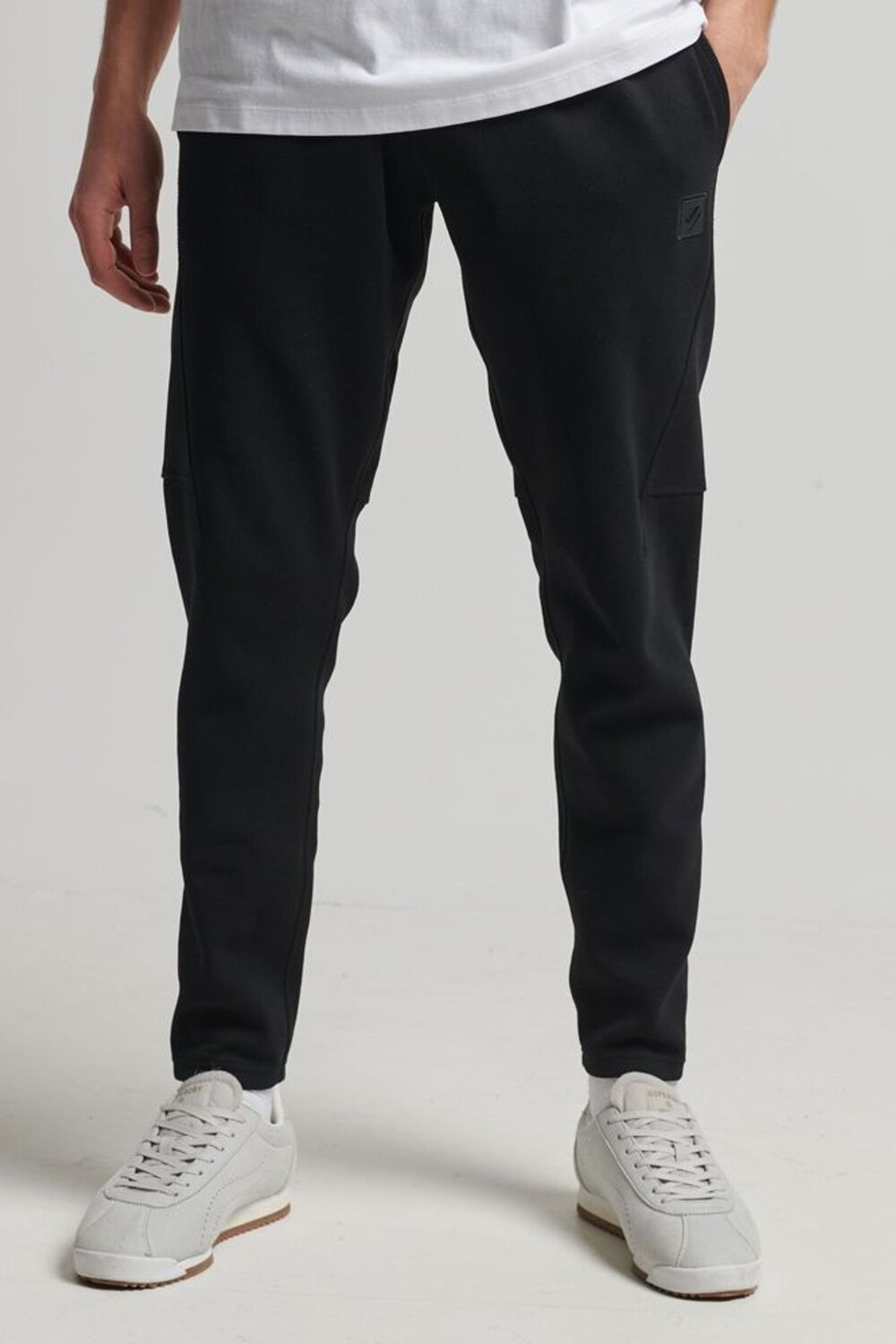 

Джоггеры Code Tech Superdry, черный