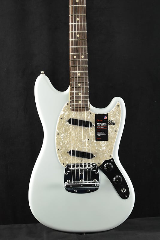 Fender american performer mustang shop sonic blue