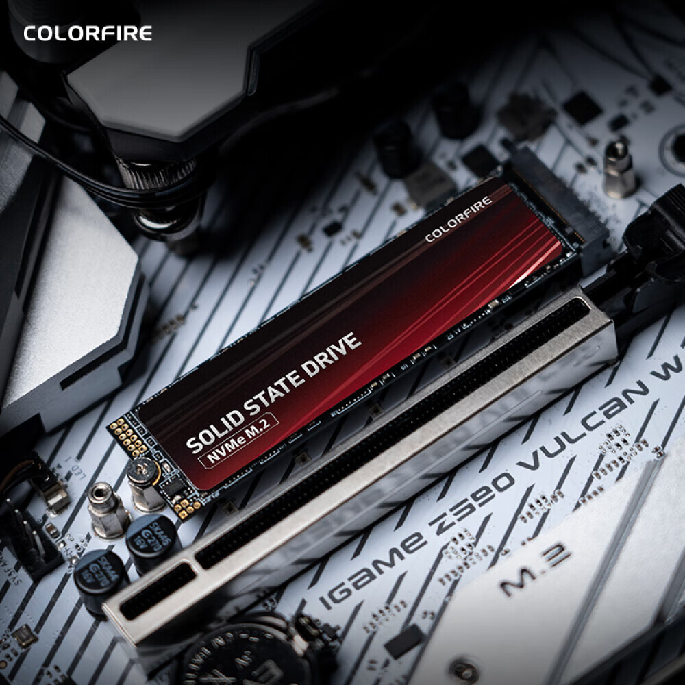 

SSD-накопитель Colorfire CF600 Radium Wind 1ТБ