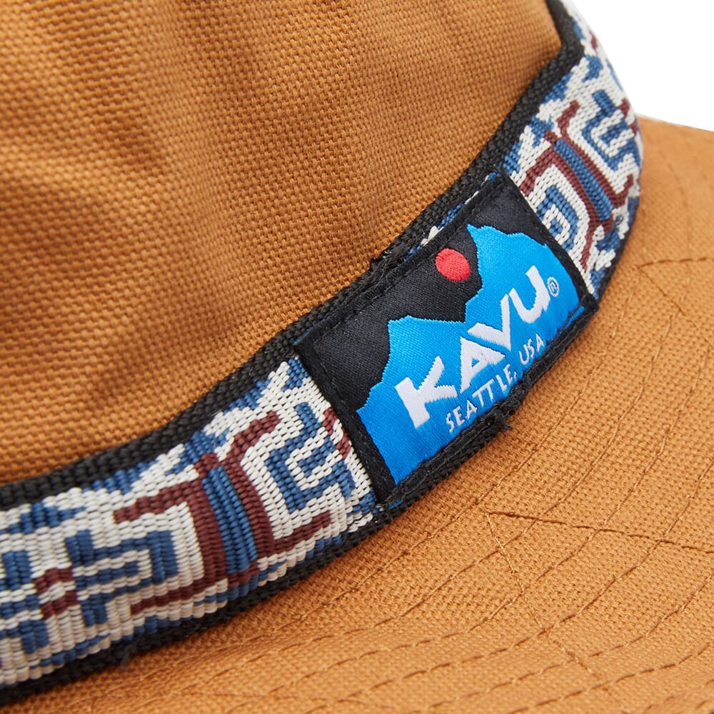 

Органическая панама на ремешке KAVU