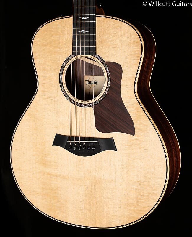 

Taylor GT 811e Палисандр/Ель ES2 (019) GT 811e /Spruce ES2 (019)
