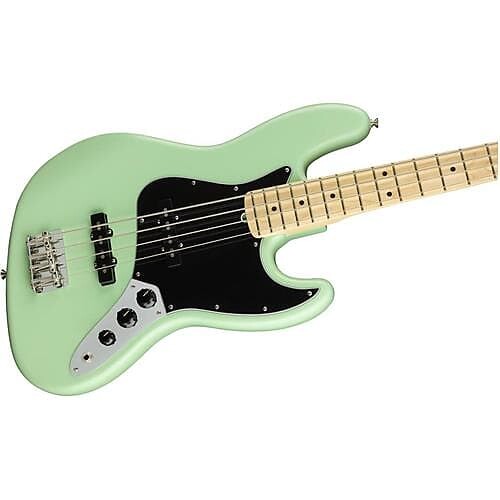 

Бас-гитара джазовая Fender American Performer