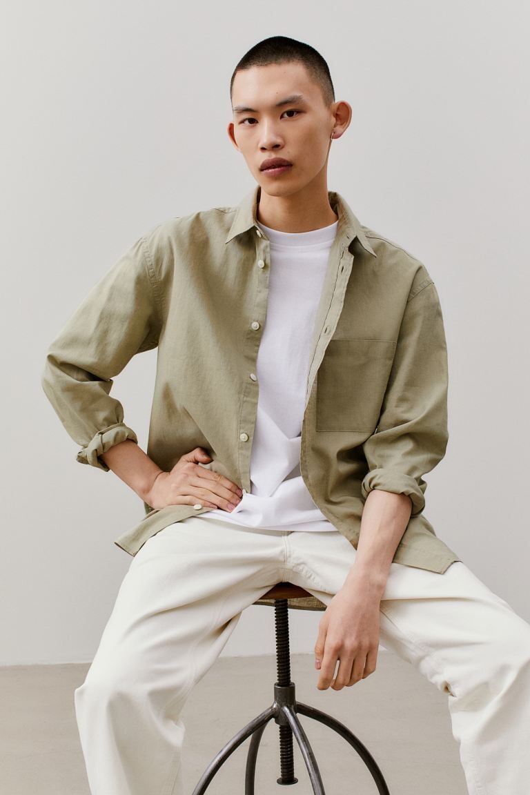

Льняная рубашка свободного кроя H&M, светло-зеленый хаки