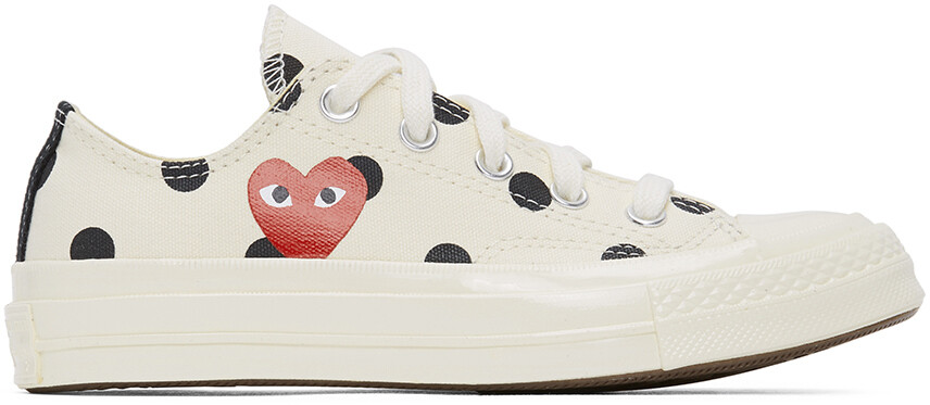 

Белые низкие кроссовки Converse Edition Chuck 70 в горошек с сердечками Comme des Garçons Play