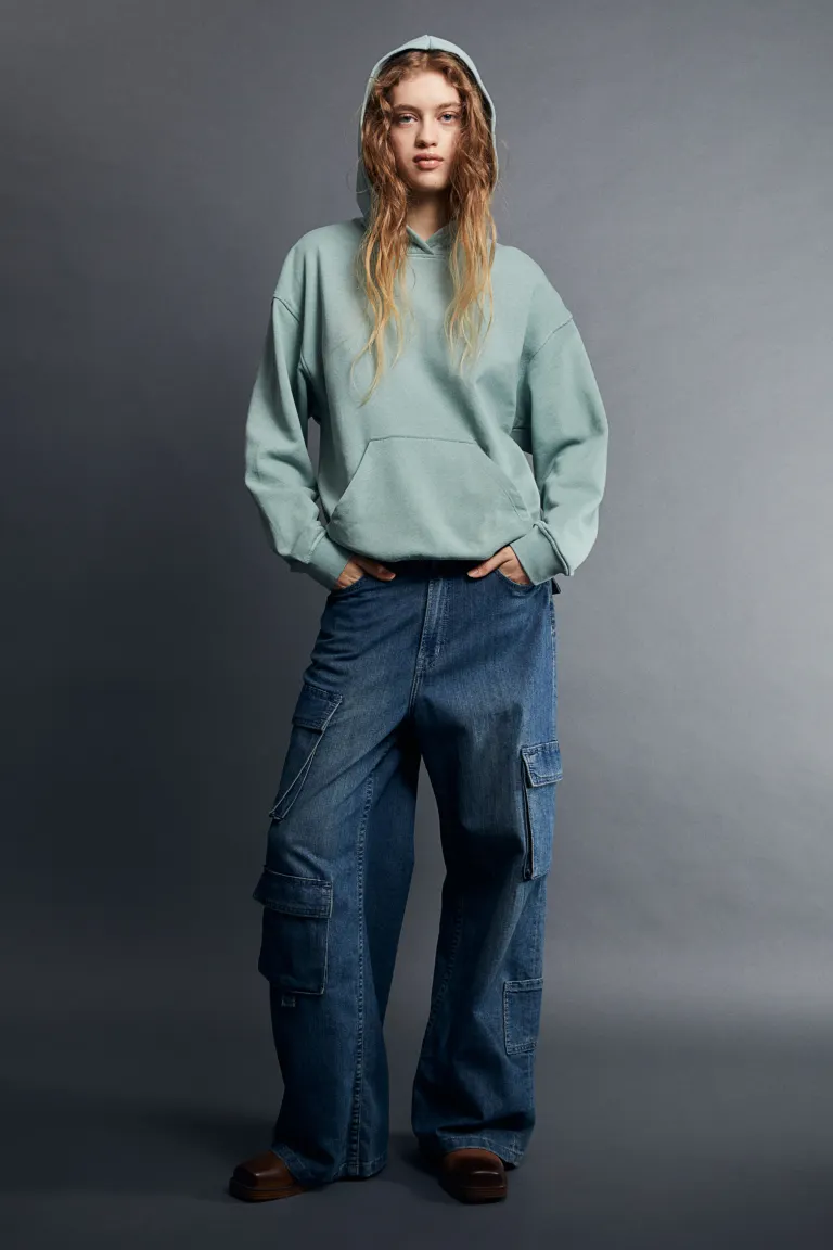 

Объемная толстовка с капюшоном H&M, зеленый