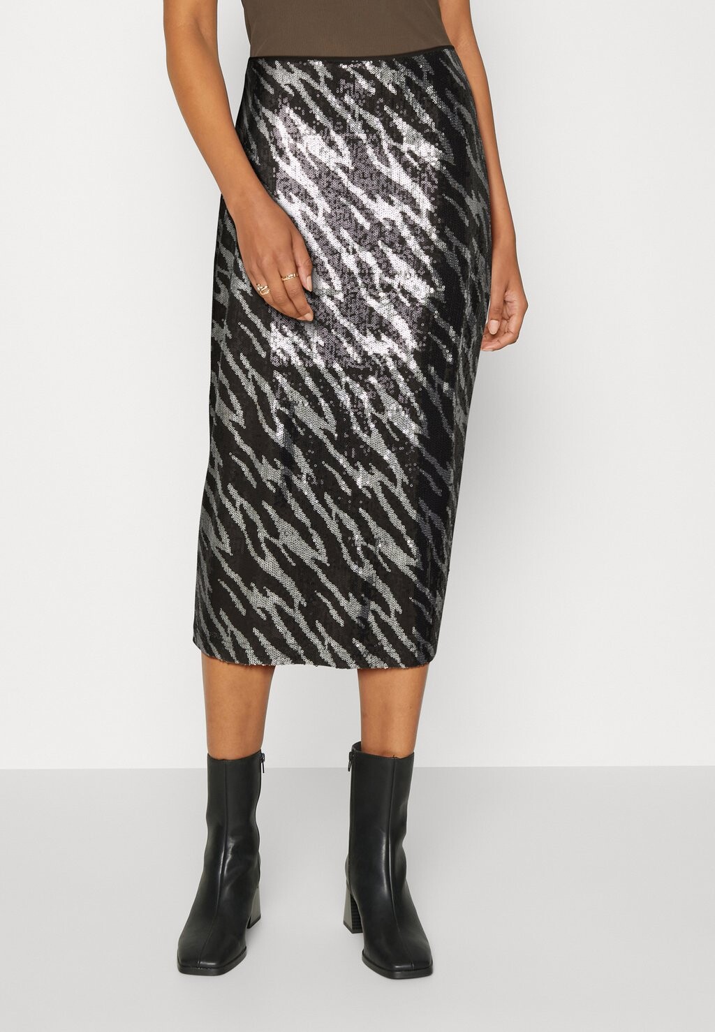 

Топ ONLY ЮБКА ONLJOSIE ZEBRA SEQUINS, цвет black/silver