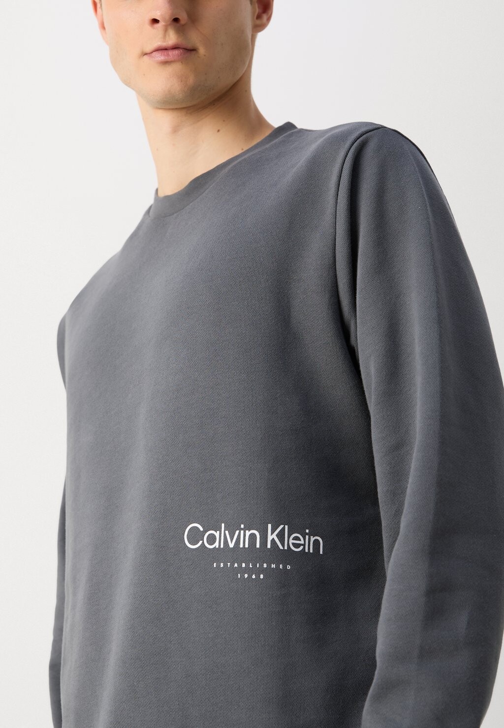 

Толстовка Off Placement Logo Calvin Klein, серый