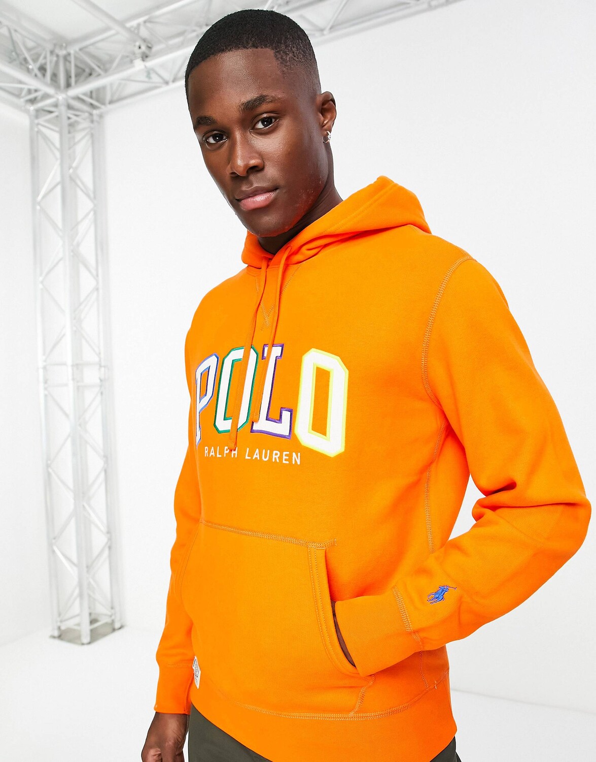 

Ярко-оранжевая флисовая худи с эффектом омбре и логотипом Polo Ralph Lauren