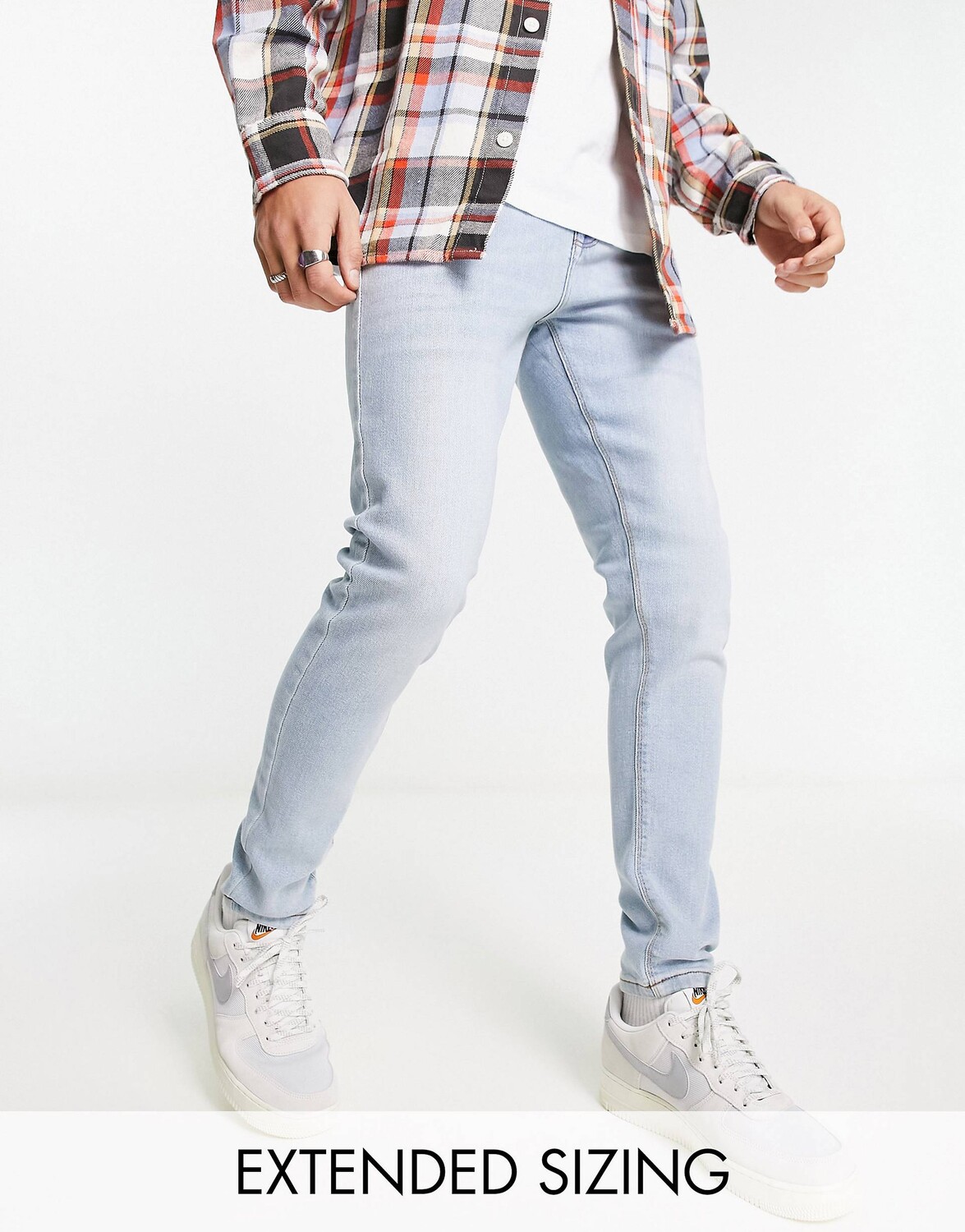 Светло-синие джинсы стрейч ASOS DESIGN